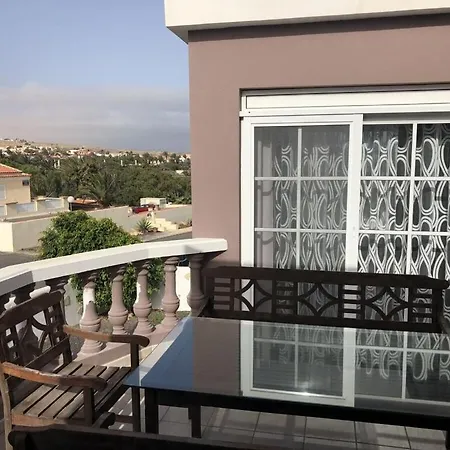 Annelie Comfortable *