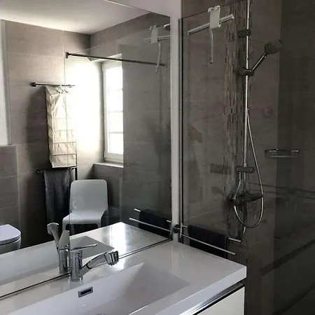 Annelie Comfortable فيلة *